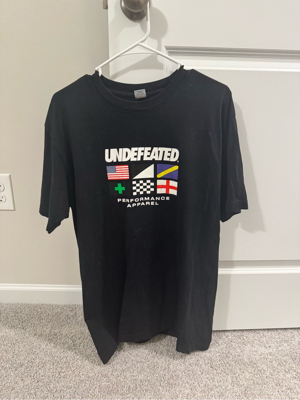 Undefeated Black Graphic Logo Short Sleeve Tee